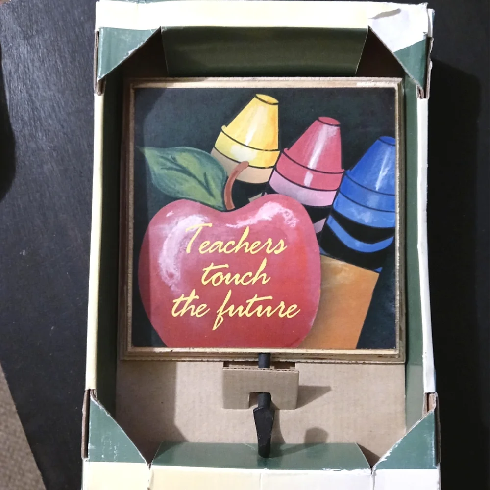 Teach Me Decorative Wooden Hook